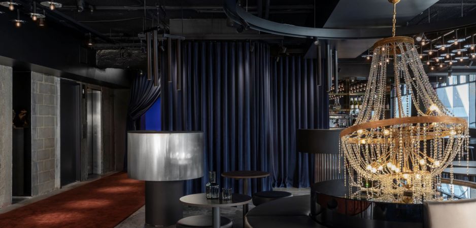 Luxury hotel bar in Melbourne